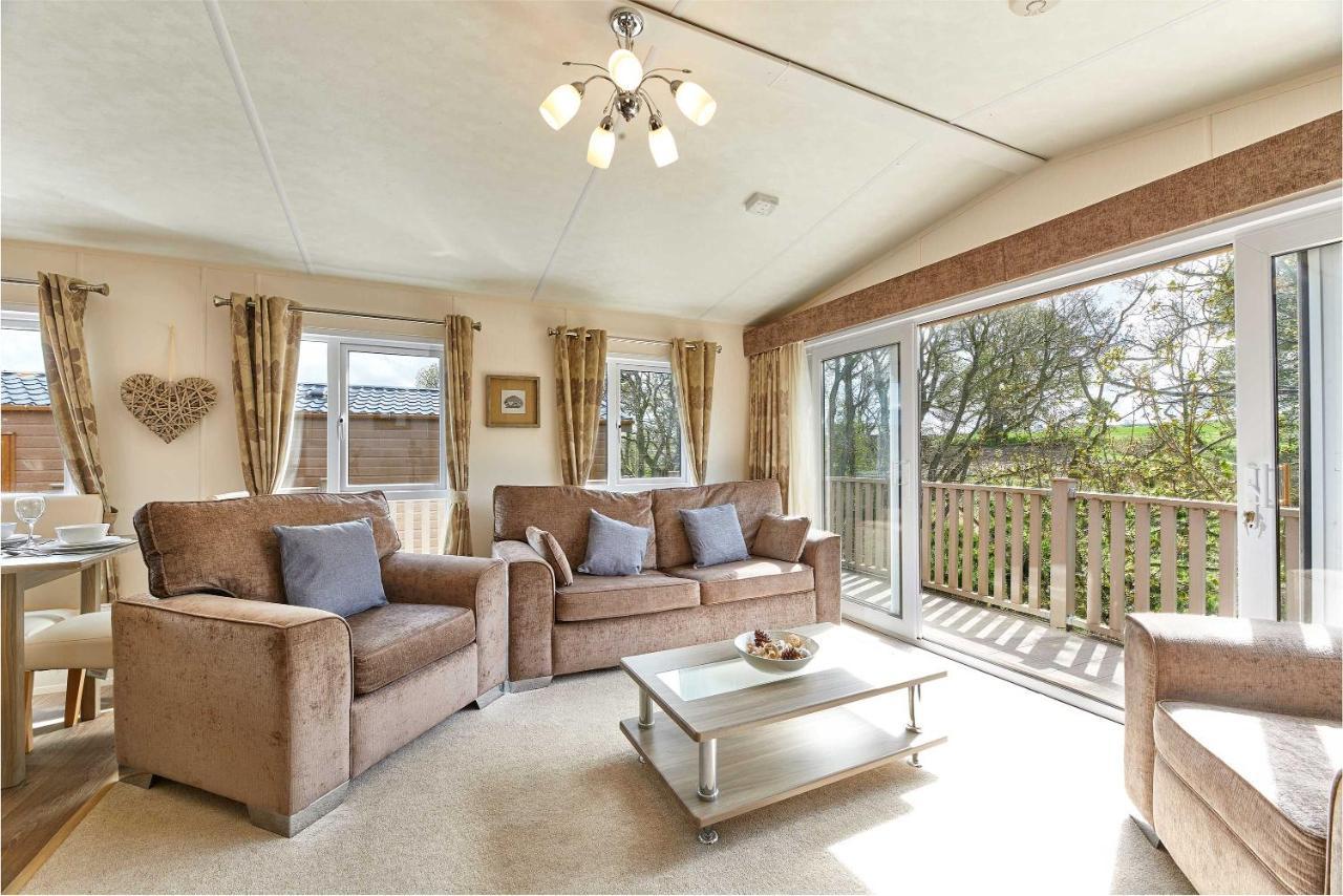 Host & - Yolo Holiday home